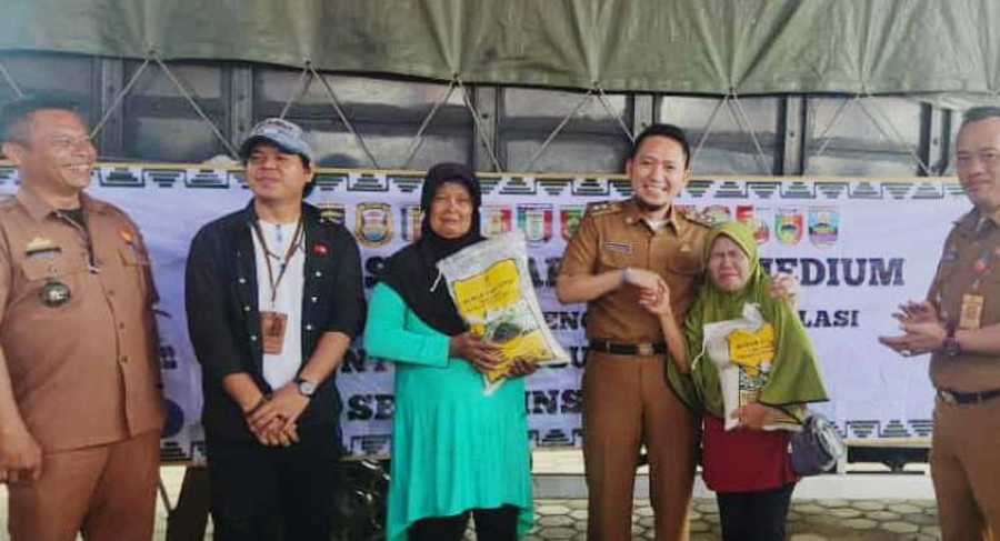 Pemkab Lampura Salarurkan Beras Dengan Harga Rp10,9 Ribu