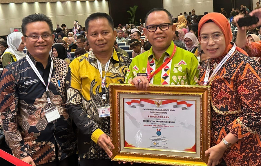Setelah 15 Tahun Berdiri, Akhirnya Mesuji Terima Penghargaan Bergengsi Nasional