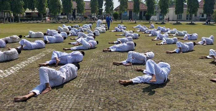 Uji Kanaikan Pangkat, 47 Personel Polres Lampura Lakukan Ujian Beladiri Polri
