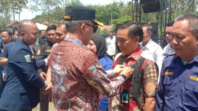 RRI Terima Anugrah SLAKMYU Dari Karang Taruna Waykanan