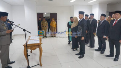 Lantik Enam Pejabatnya, Bupati Pesisir Barat : Kerja Dengan Tanggungjawab