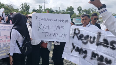 Ratusan Guru Honorer Waykanan Demo, Sekda: R2 R3 Akan Diangkat Seluruhnya Jadi P3K Paruh Waktu