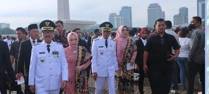 Presiden RI Lantik Hamartoni-Romli Sebagi Bupati-Wakil Bupati Lampura