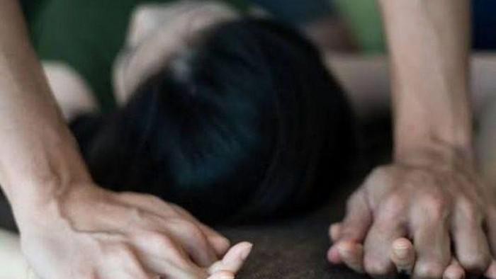 Perkosa Tahanan Wanita, Oknum Polisi Pacitan Dipecat