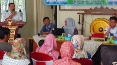 16 KPM di Pemkon Sukanegara Terima BLT-DD Tahap 1