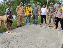 Permudah Akses Warganya, Pemdes Telogorejo Bangun Rabat Beton
