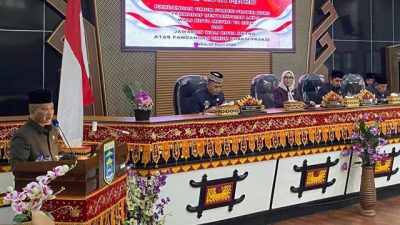 Pandangan Umum Fraksi DPRD Metro Berikan Beberapa Catatan Untuk Wali Kota