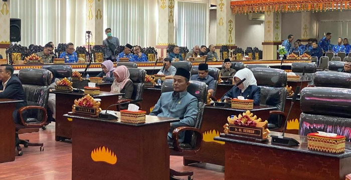 Pandangan Umum Fraksi DPRD Metro Berikan Beberapa Catatan Untuk Wali Kota