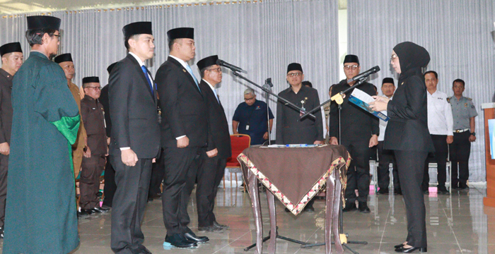Machiavelli Herman Dilantik Jadi Sekda Way Kanan, Bupati Ayu: Harus Bawa Perubahan Nyata