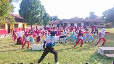 SDN 01 Simpangasam Ramaikan HAN ke-41 dengan Senam Sehat: “Anak Hebat, Indonesia Kuat”
