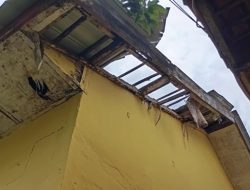 Atap SDN Madukoro Nyaris Ambruk, Dana BOS Ratusan Juta ke Mana?