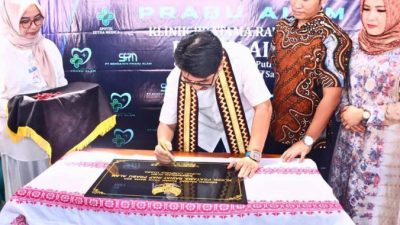 Resmikan Klinik Prabu Alam, Bupati Lampura: Klinik Harus Jadi Garda Terdepan Kesehatan