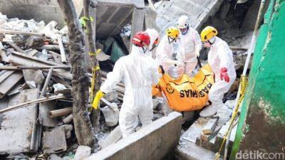 Tragedi Ponpes Al Khoziny, Korban Tewas 52, Tim Evakuasi Temukan Potongan Tubuh di Antara Reruntuhan!