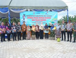 Pasar Murah Bahuga Diserbu Warga, Bupati Ayu: Belanjalah Sesuai Kebutuhan!