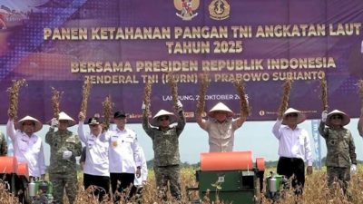 Menhan Panen Raya di Madukoro, Lampura Siap Jadi Lumbung Kedelai