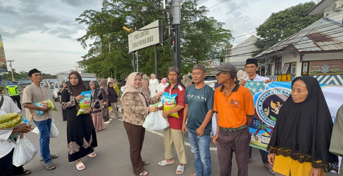 SPPG Kelapa Tujuh 2 Tebar 1.000 Takjil & Sembako di Jantung Kotabumi