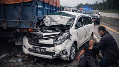 Pemudik Asal Jakarta Tewas Usai Avanza Tabrak Truk di Tol Terpeka Lampung