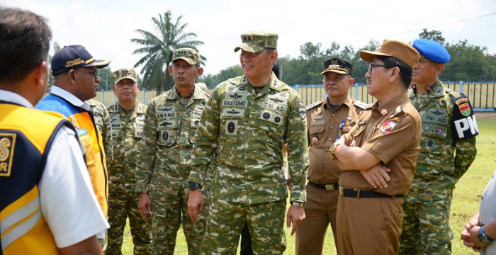 Pangdam Kunjungi Way Rarem, Bupati Lampura Dorong Sinergi TNI untuk Ketahanan Pangan