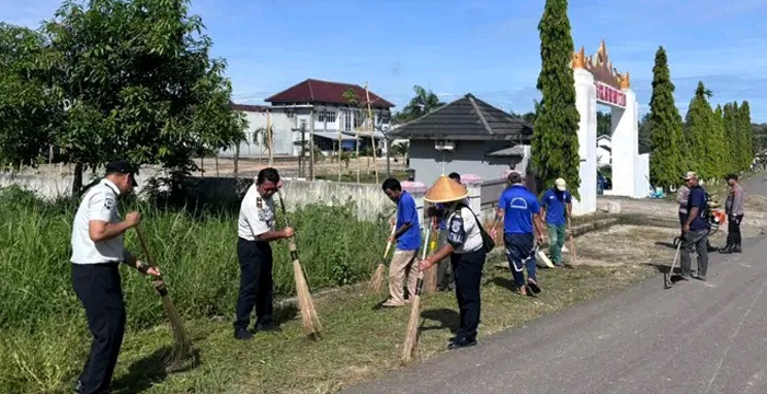 Peringati HBP ke-62, Lapas Waykanan Gandeng APH Gelar Aksi Bersih Fasilitas Umum