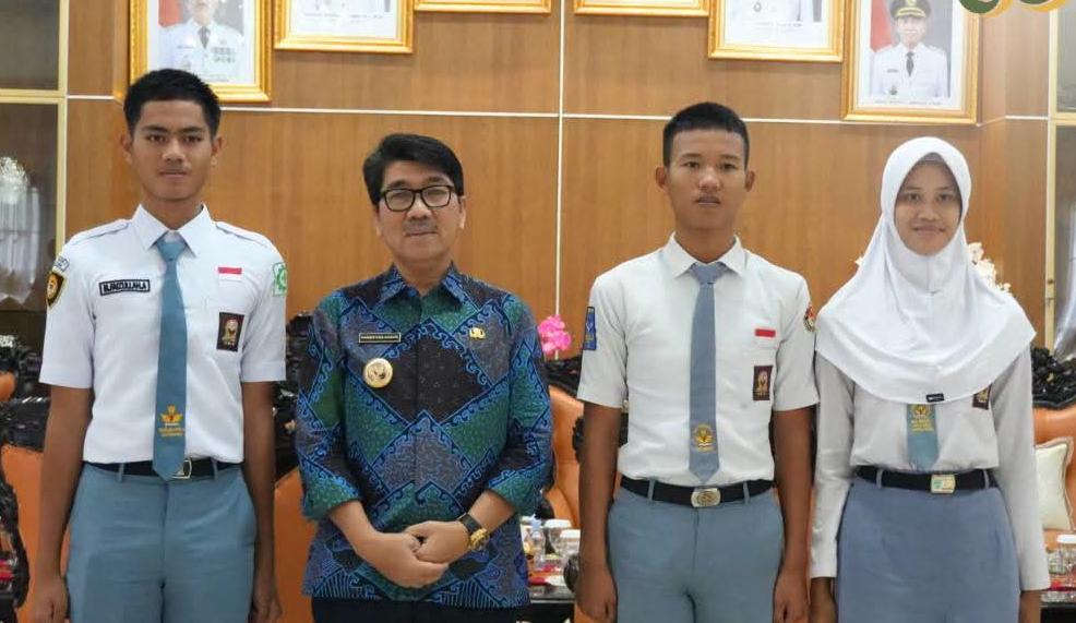 Tiga Pelajar Lampura Lolos Seleksi Paskibraka Tingkat Provinsi dan Nasional