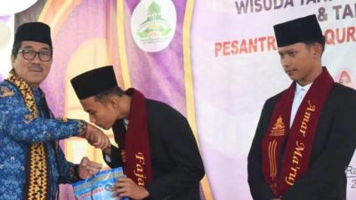 Hadiri Milad Pesantren, Hamartoni Tekankan Pentingnya Penguatan Moral Generasi Muda